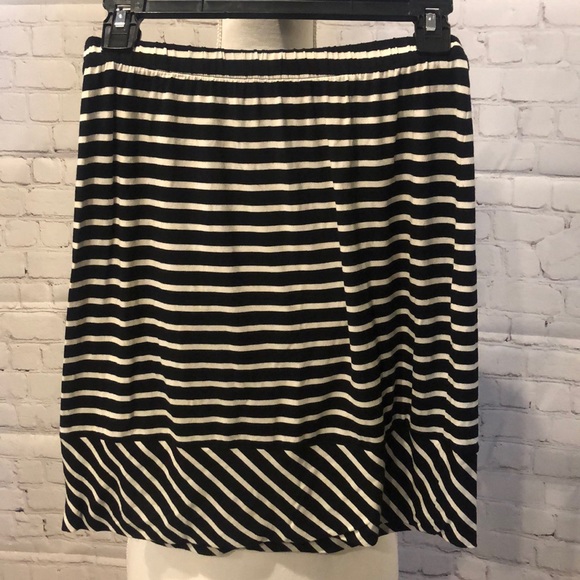 Merona Dresses & Skirts - black white striped stretch skirt XS